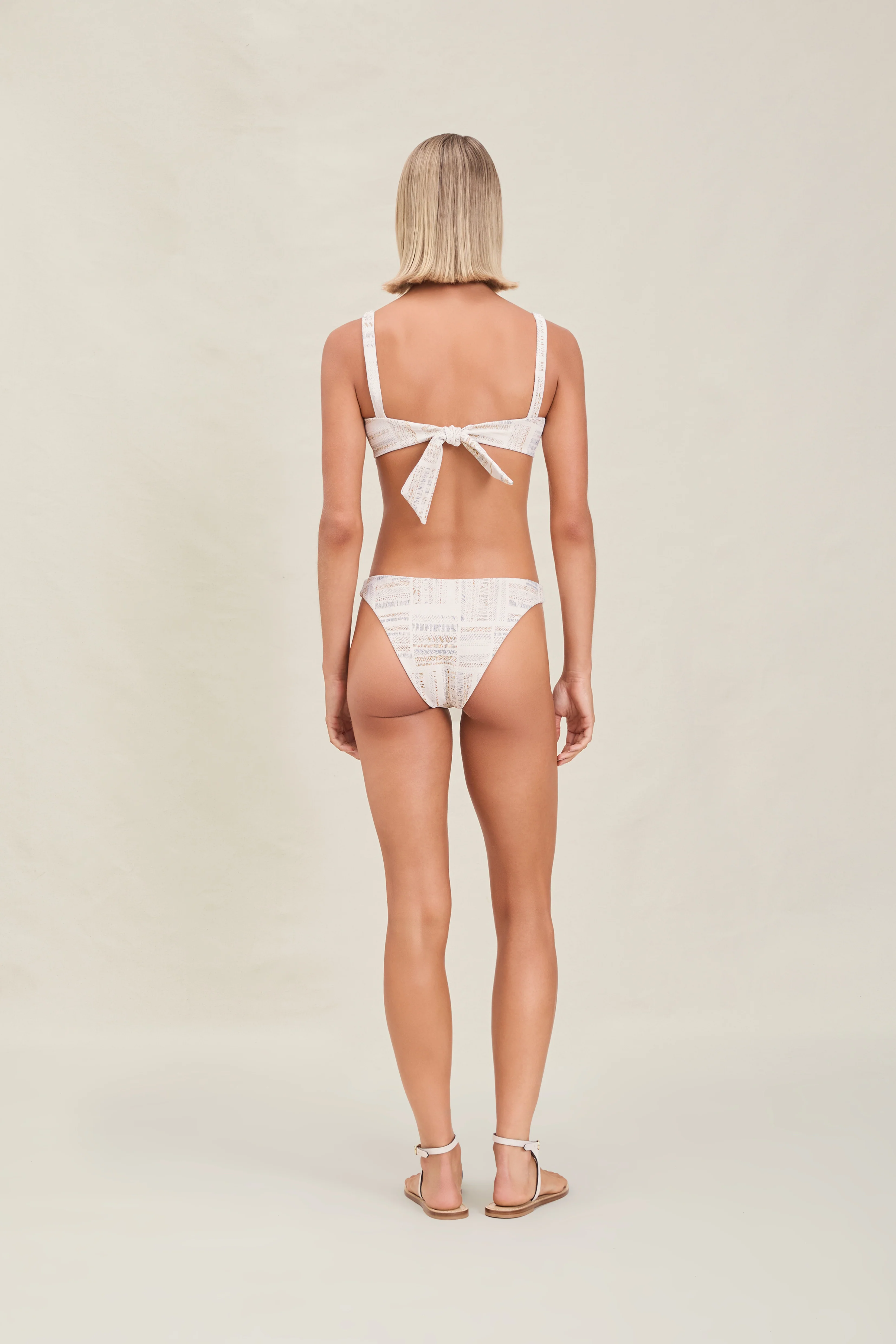 Iris Bottom - Image 3